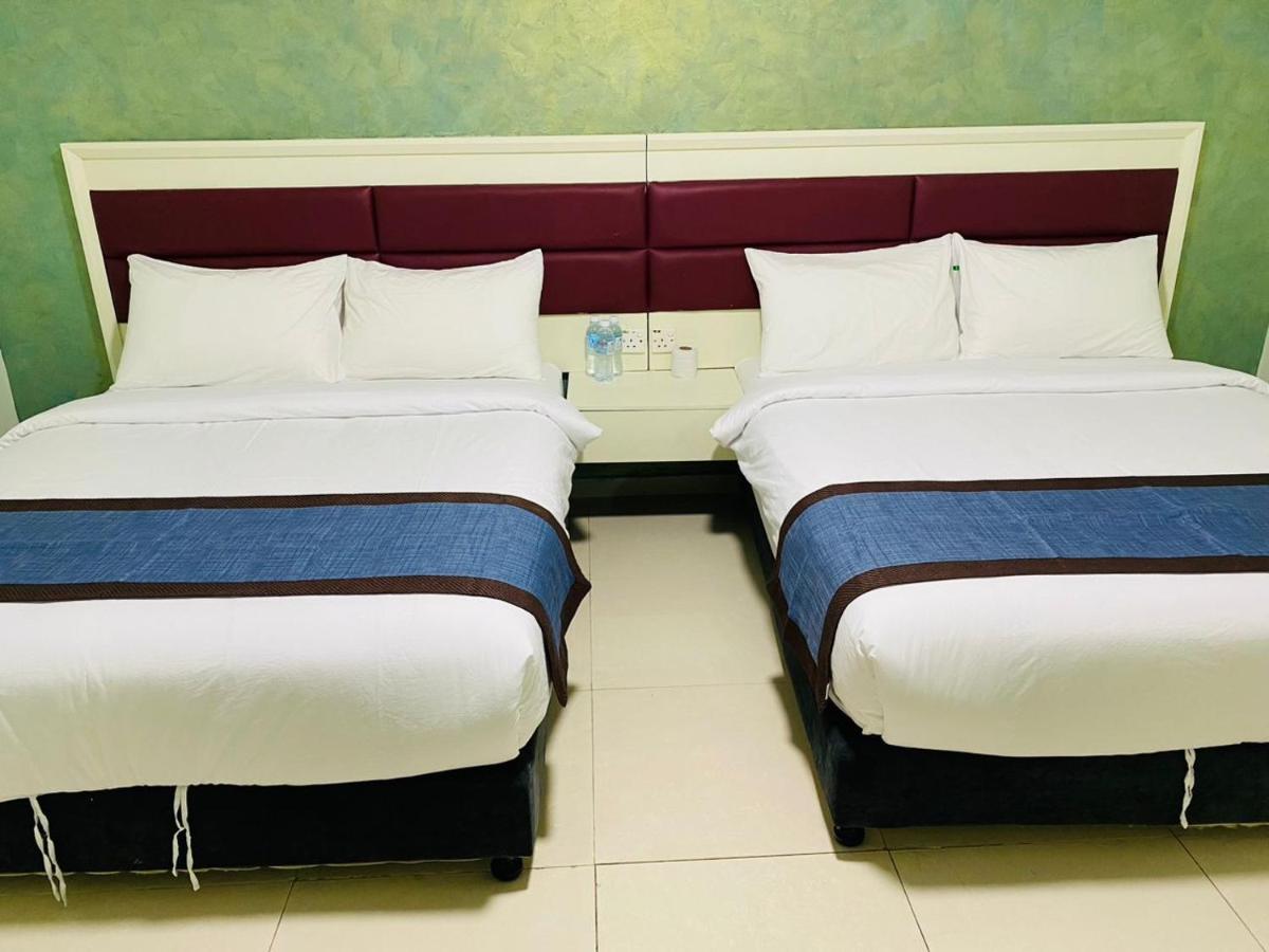 Surya Boutique Hotel クラン エクステリア 写真